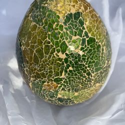 UNIQUE CRACKLED GLASS EGG DECOR . 