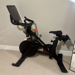 Peloton Bike +