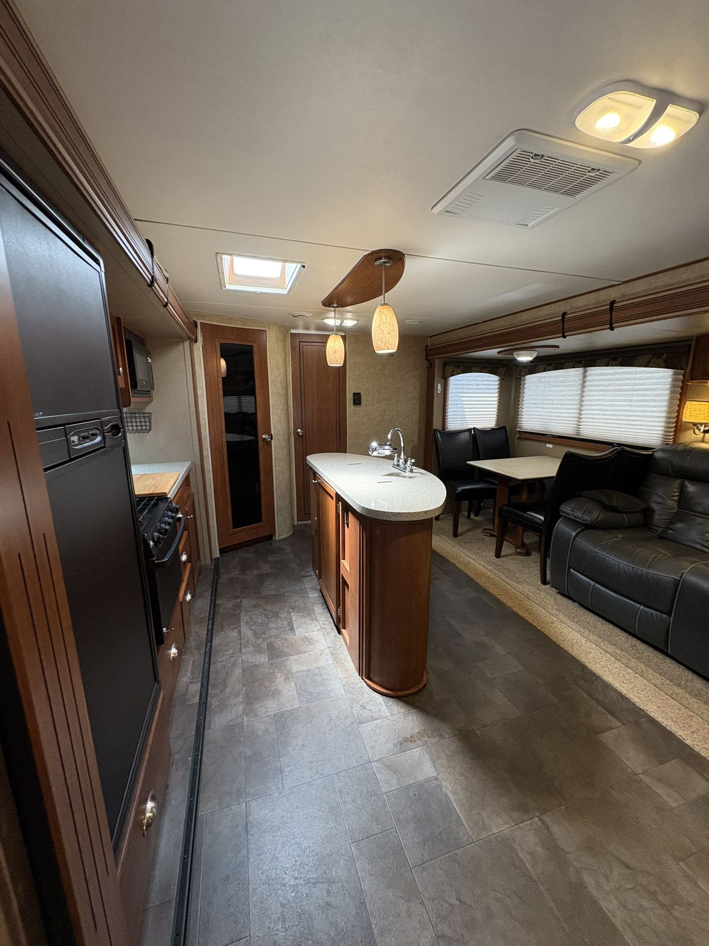 2014 Coleman Travel Trailer XL