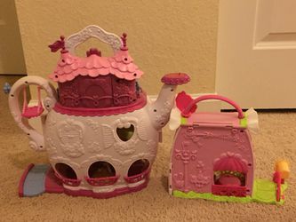 Kritisch Embryo Te voet My Little Pony Teapot House & Fancy Fashions Boutique Store with 15  miniature My Little Ponies & Accessories Ponyville Excellent Condition for  Sale in Greenacres, FL - OfferUp