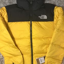 US Size L - The North Face 700 Nuptse Yellow Puffer