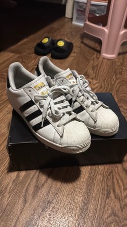 Adidas Originals Superstar sneakers