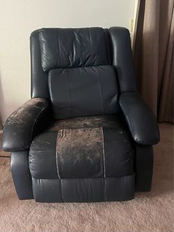 Leather massage chair