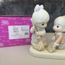 Precious Moments - You Sweep Me Off My Feet