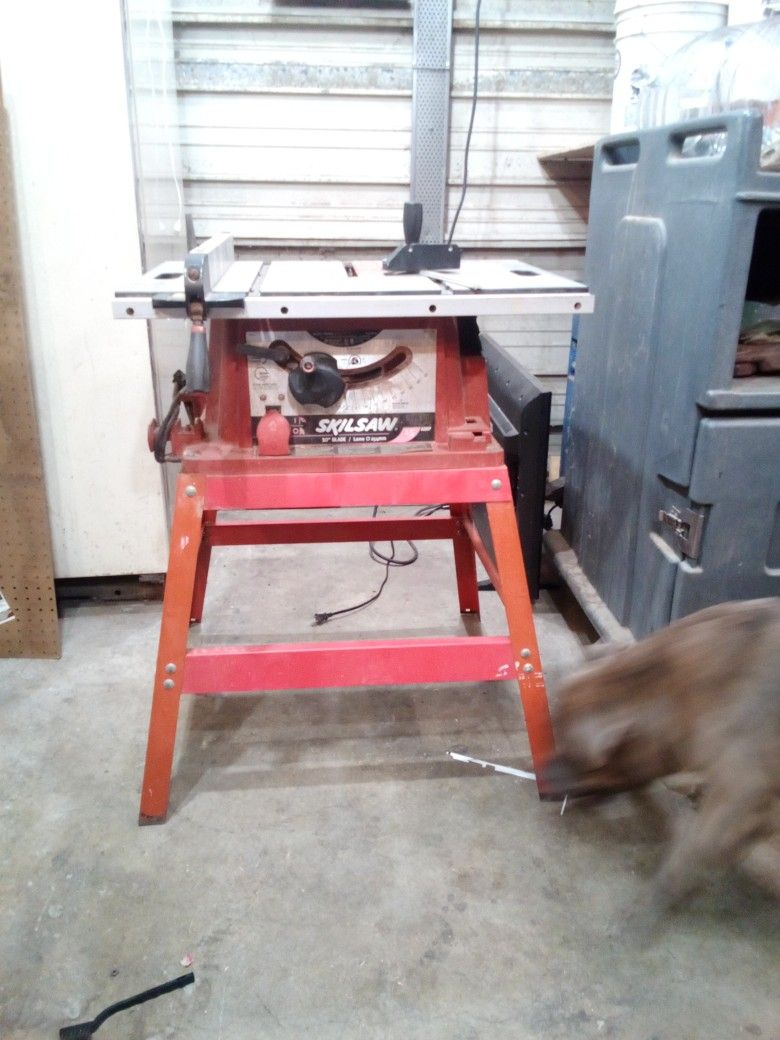 Skil 10" Table Saw