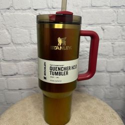 Lainey Wilson Limited Edition 40oz Stanley 