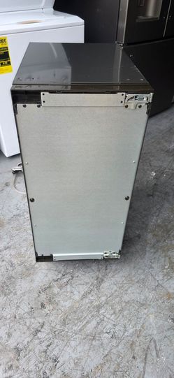 2026 GE CAFE BUILT IN PANEL READY ICE MAKER MACHINE UNDERCOUNTER LIKE NEW