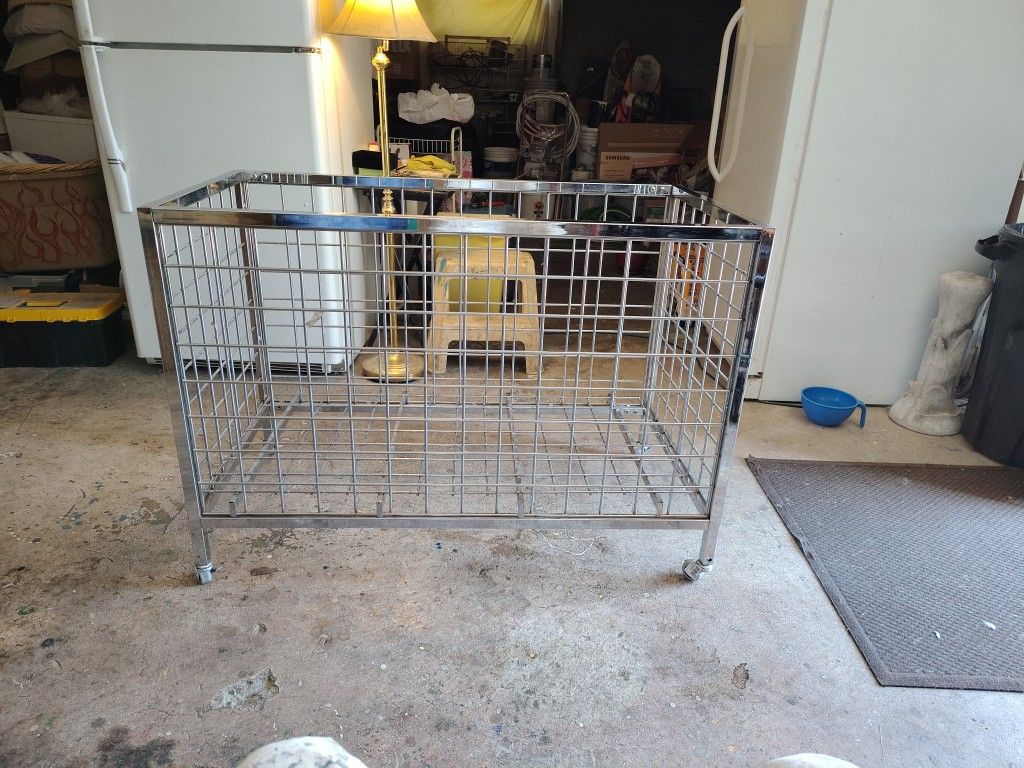 Sturdy Metal Wire Rolling Cart