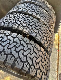 275-65R18 LT bf Goodrich tires usadas en perfecta condición set of 4