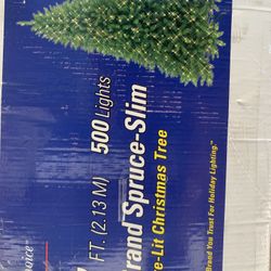 Pre-lit Christmas Tree