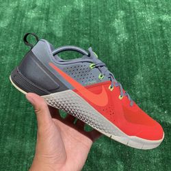 NIKE METCON 1 “DARING RED” (Size 10, Men’s)