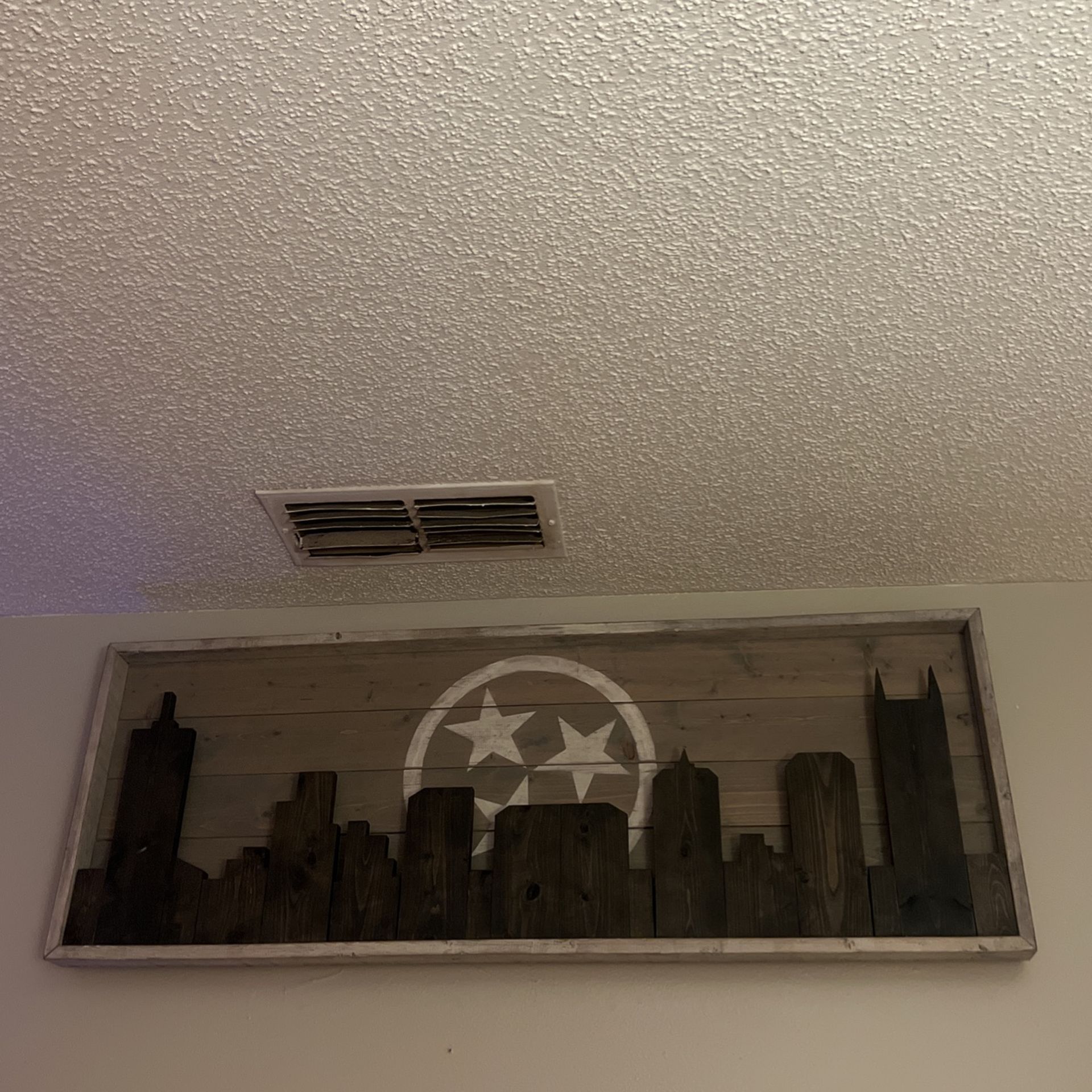 Wooden Nashville Sky Line With Back Lighter