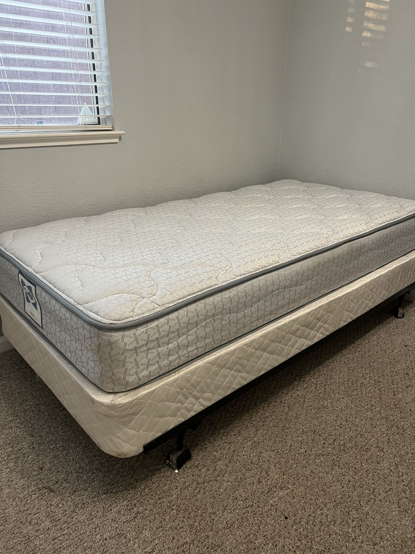 Twin Bed , Box Spring And Frame