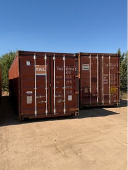 Storage shipping containers local yard located In Hesperia