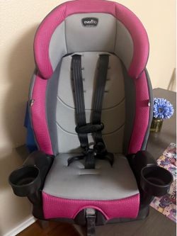 Evenflo Chase plus 2-in-1 harnessed booster car seat