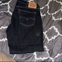 Levis