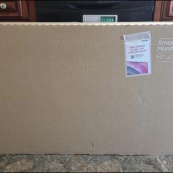 43" Smart Monitor M7 (M70D) 4K UHD with Streaming TV, Speakers and USB-C