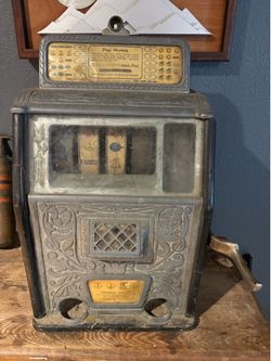 Nickle slot machine