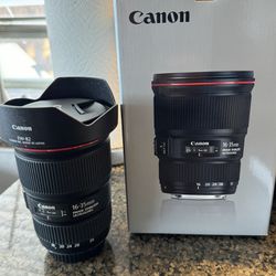 Canon EF 16-35 F4L In Like New Condition