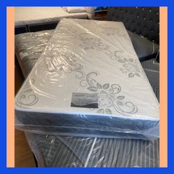 Twin size mattress / Colchon