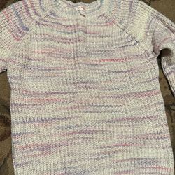 Girls Size 10/12 Sweater Used