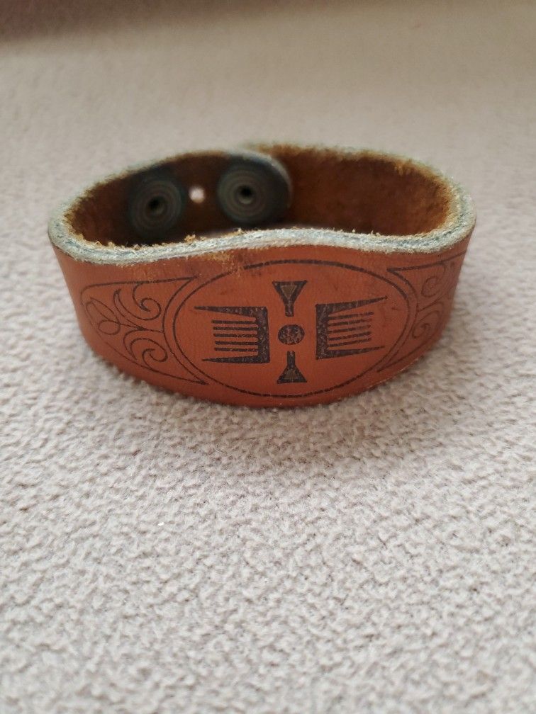 Vintage Erienne Aigner Leather Bracelet