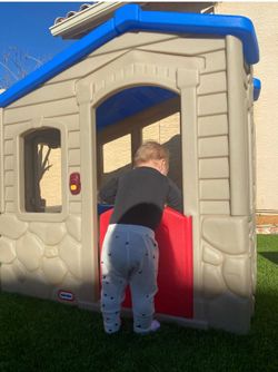 Little tykes magic door bell house