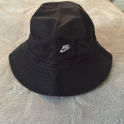 Nike Hat New Size Medium /Large For $20