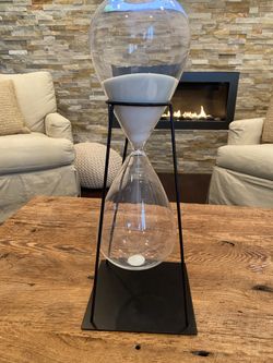 Hour Glass
