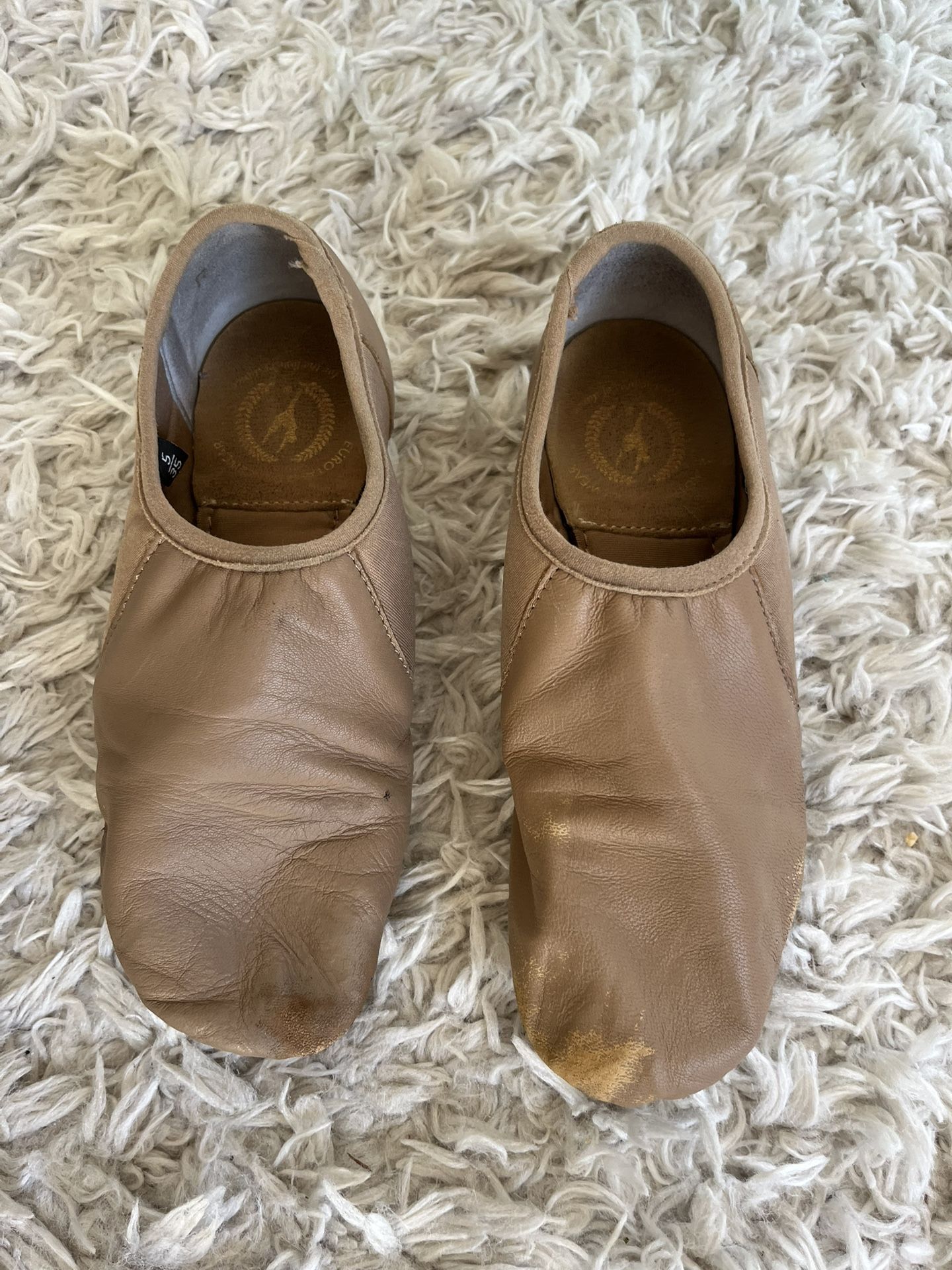 Beige Jazz Shoe Size 5