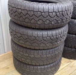 275 65 18 Dextero Set of 4 Used in Excellent Condition