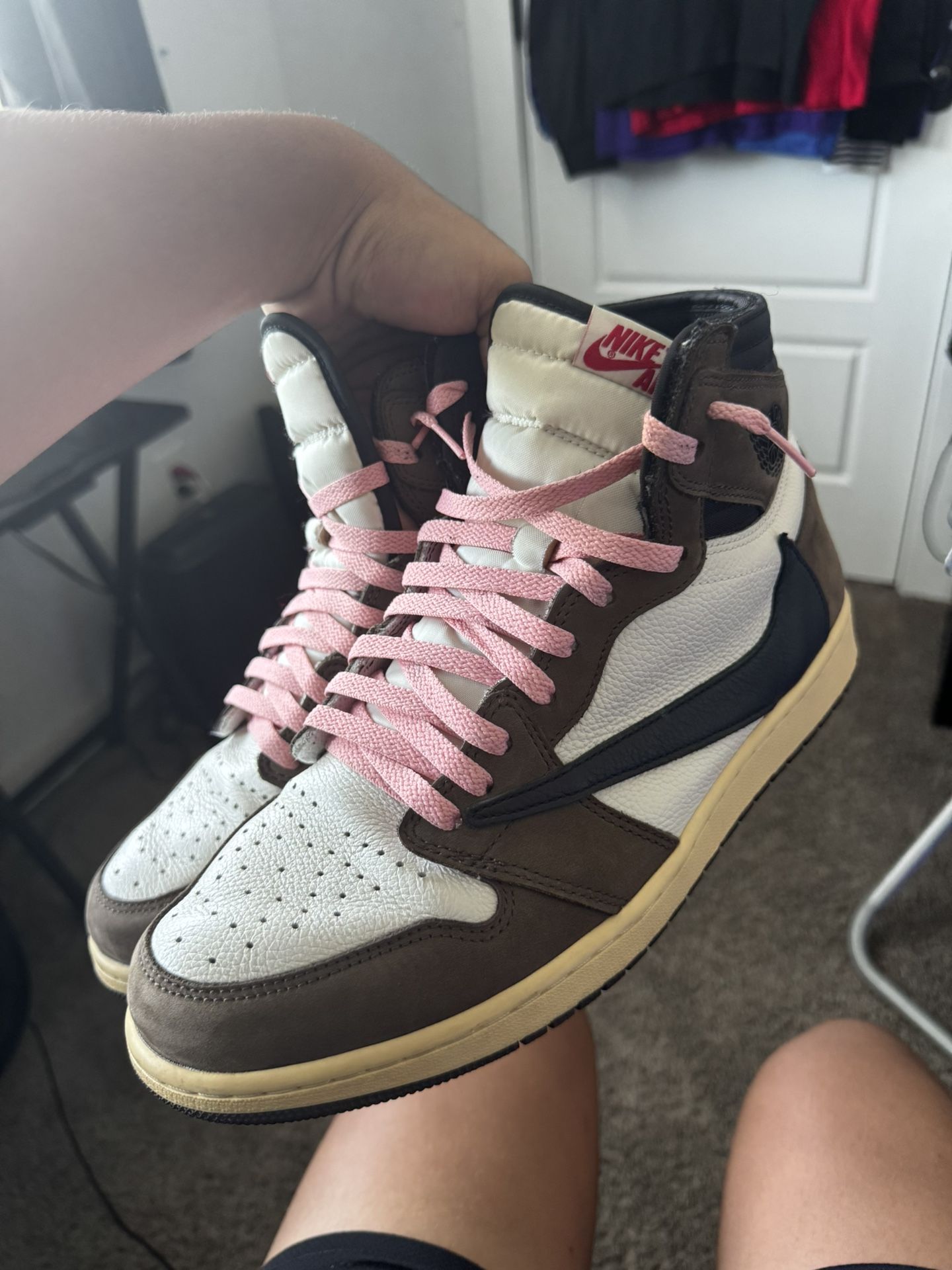 Air Jordan 1’s X Travis Scott (High)