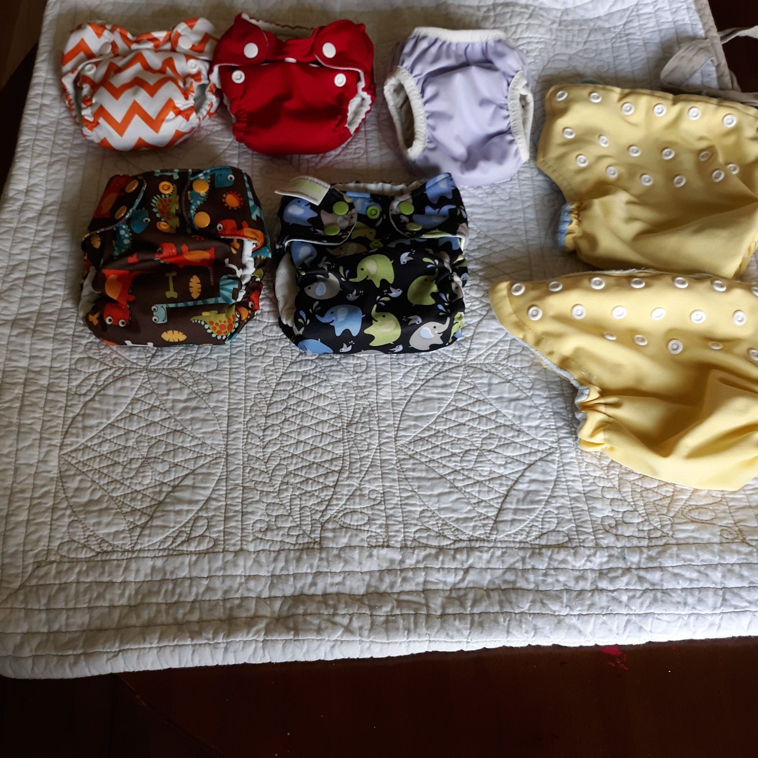 Newborn cloth diapers