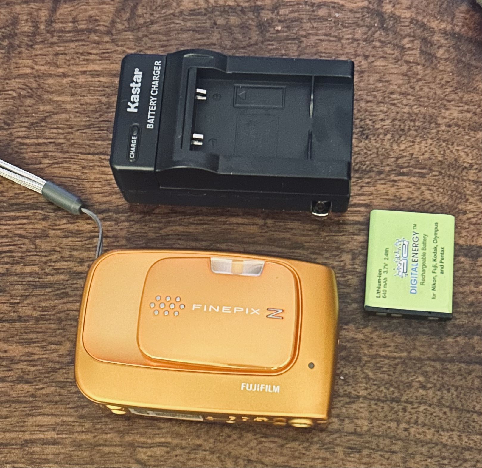Fujifilm Finepix Z30 Digital Camera