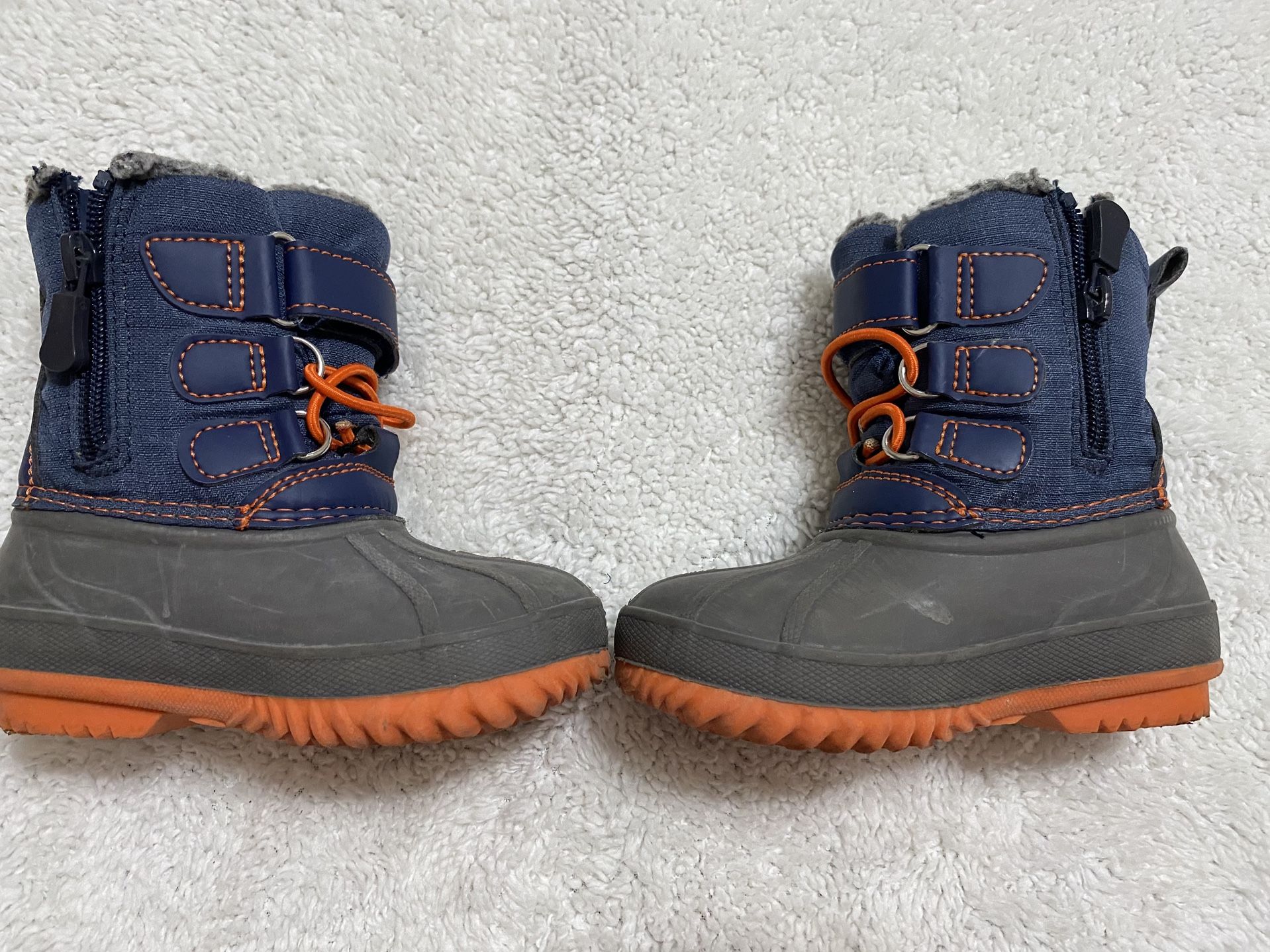 Rain & Snow Boots $6 Kids 5