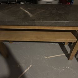 Table - Couch Table Like New!