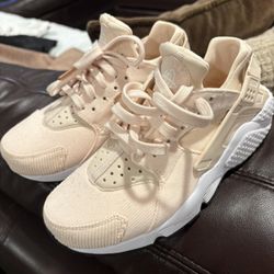 Nike Women's Sneakers