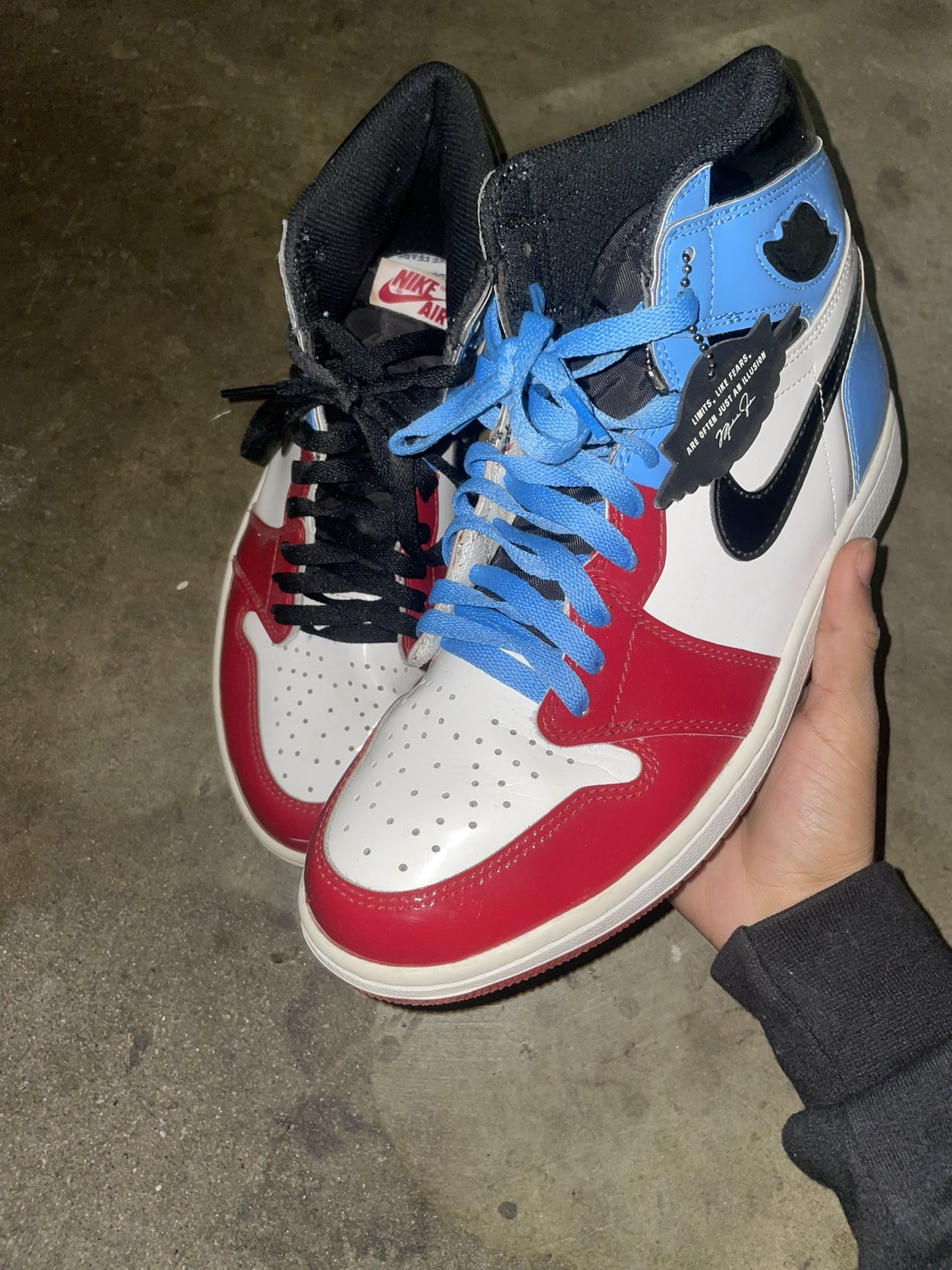 Jordan Retro High Fearless UNC Chicago's