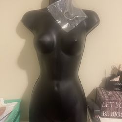 Female Torso Mannequin 