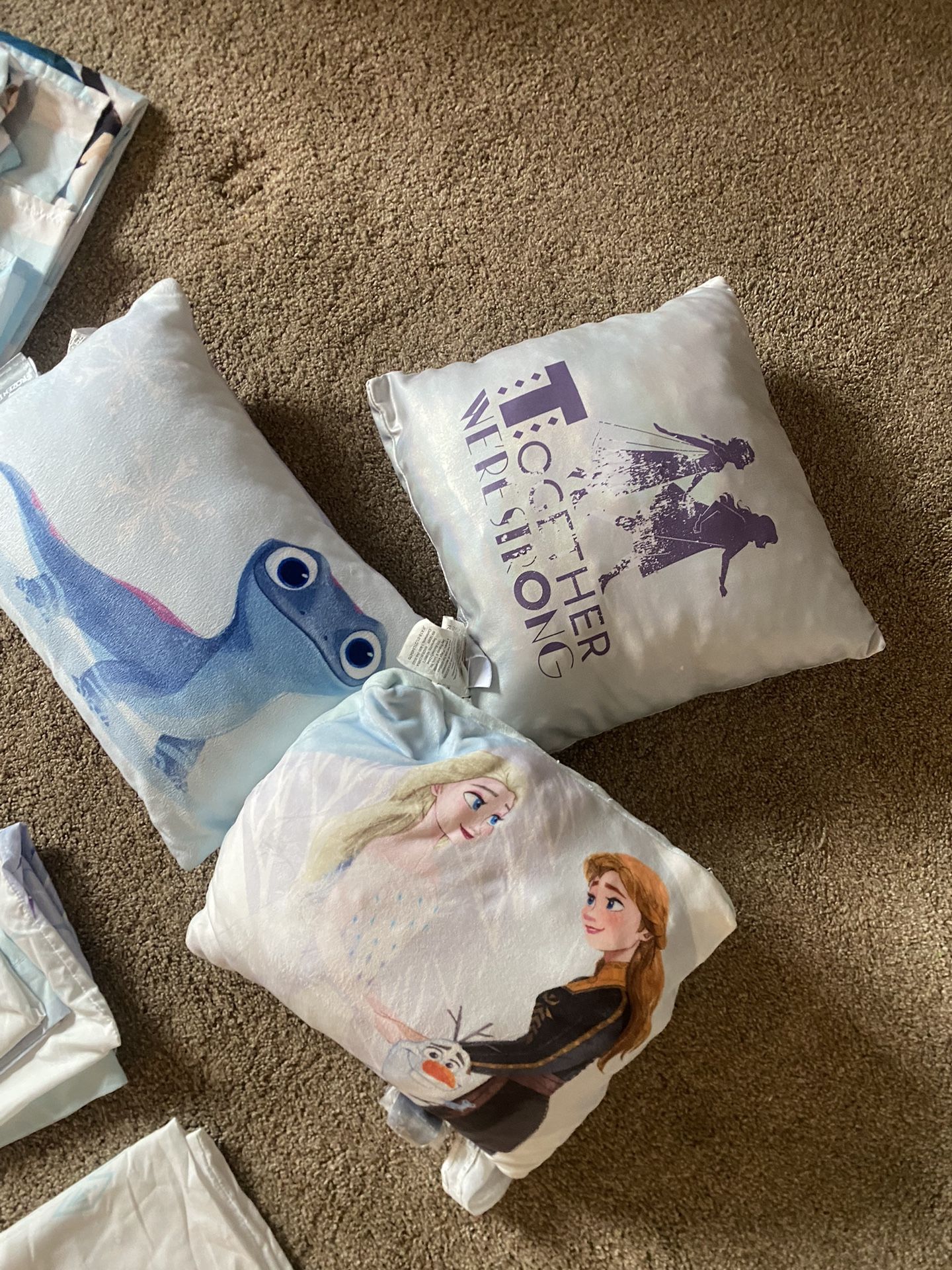 Elsa Ana Comforter Set