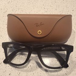 Ray Ban Meta glasses