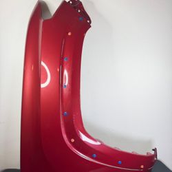 2016 - 2023 TOYOTA TACOMA RH PASSENGER SIDE FENDER OEM