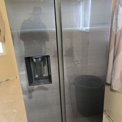 KITCHEN APPLIANCES