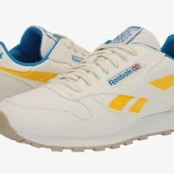 Size: 9 Reebok Unisex-Adult Classic Leather (Ree) Cycle Sneaker 

