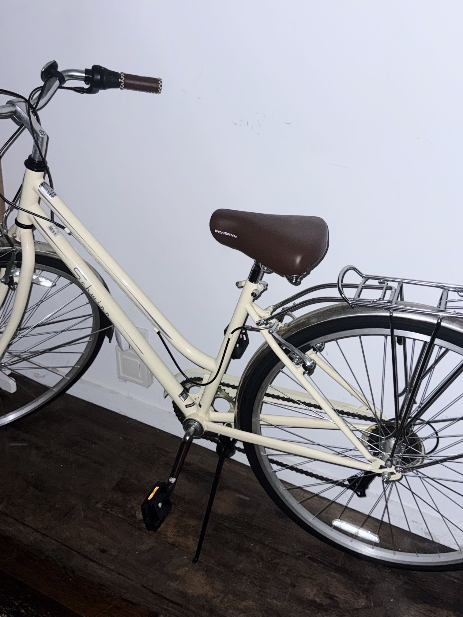 Schwinn Gateway 7 Speed City Bike