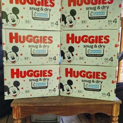 *SERIOUS INQUIRIES ONLY* Huggies Snug & Dry Size 4 Diapers Boxes Bundle