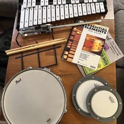 Pearl percussion set