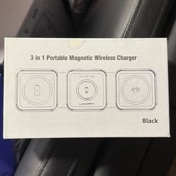 UCOMX 3 in 1 Portable Magnetic Wireless Charger