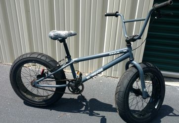 Mongoose hot sale bmax bike