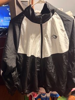 Nike SB Unisex jacket brand new with tags size Medium